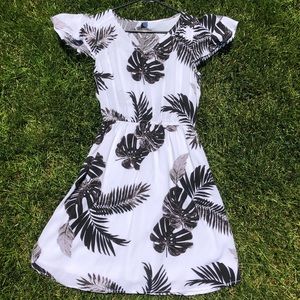 Short White and Black Cotton Old Navy Dress